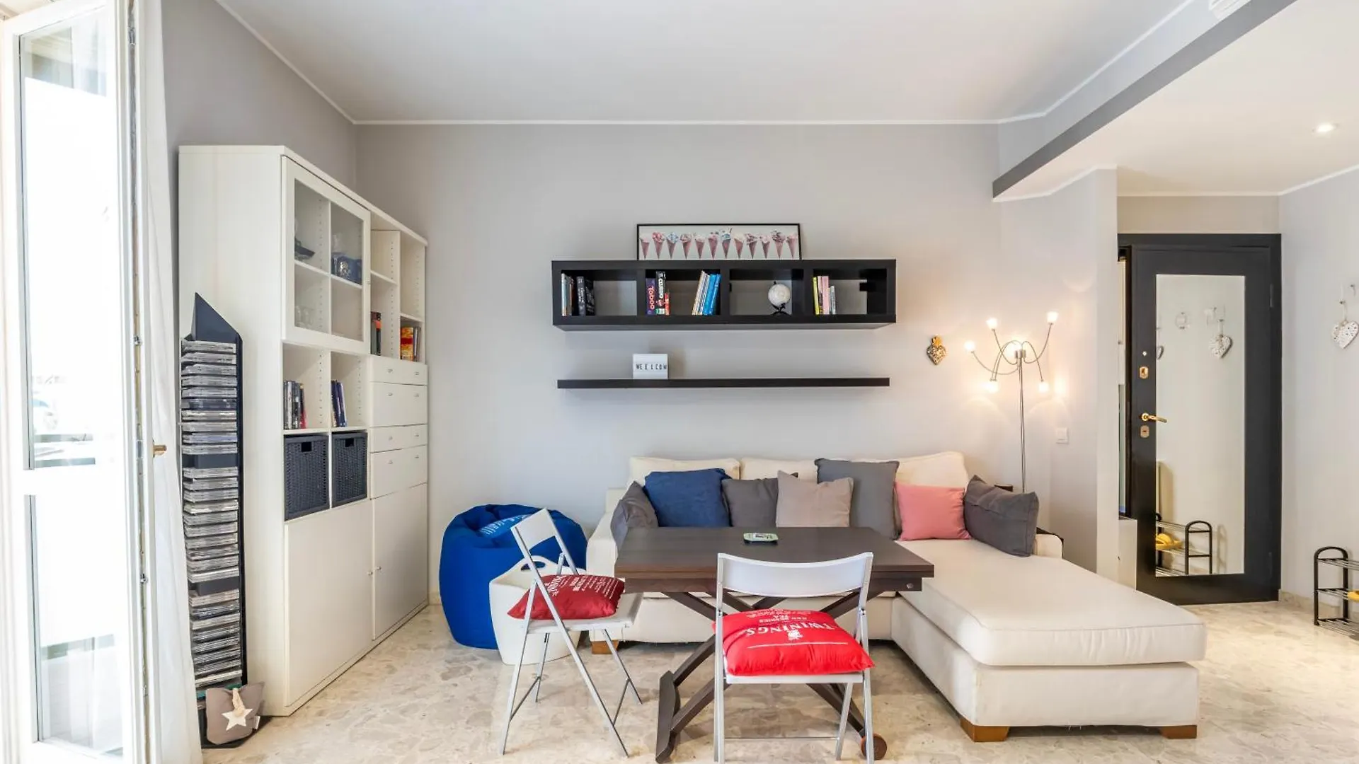 Forlanini M4 Modern Apartment With Balconies Milan
